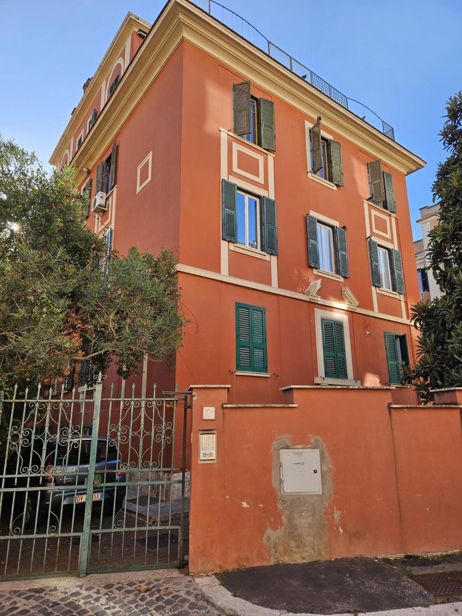 Like At Home Trastevere Rome Exterior photo